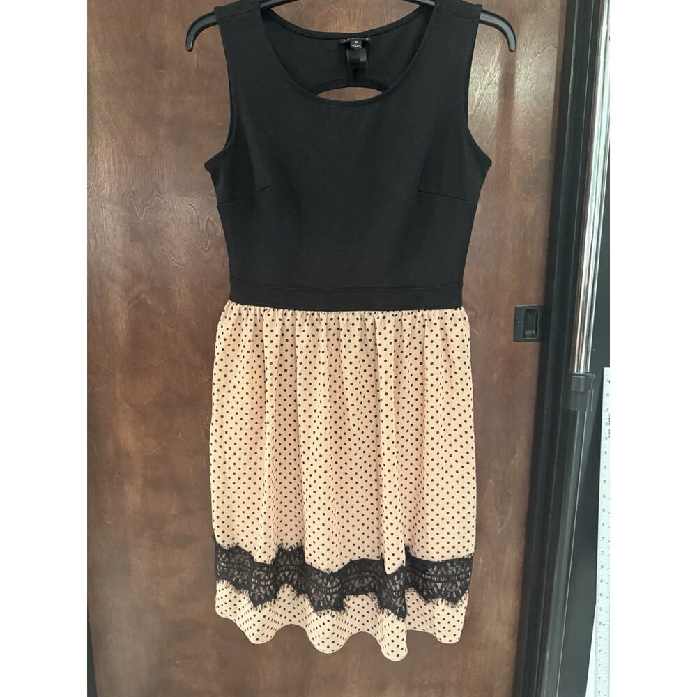 En Focus Studio Sleeveless A-line Dress W/Back Cutout Black & Tan Lace Size 6